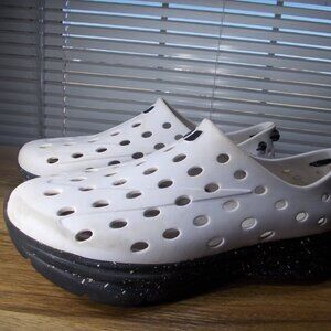 Kane Revive Shoes Men Size 11 Active Recovery White Black Rubber Slip On